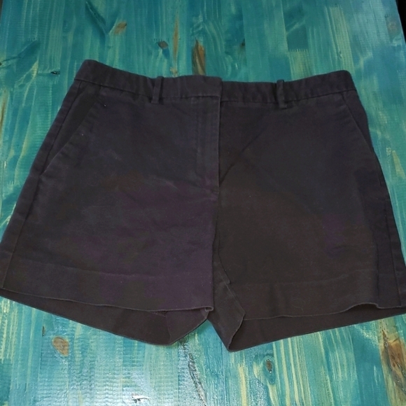 Gap Tailored Shorts Size 6 Black Euc - Picture 1 of 4
